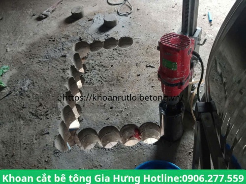 Khoan rút lõi xuyên sàn, nền bê tông tại bàu bàng thi công nhanh chóng, thợ giỏi